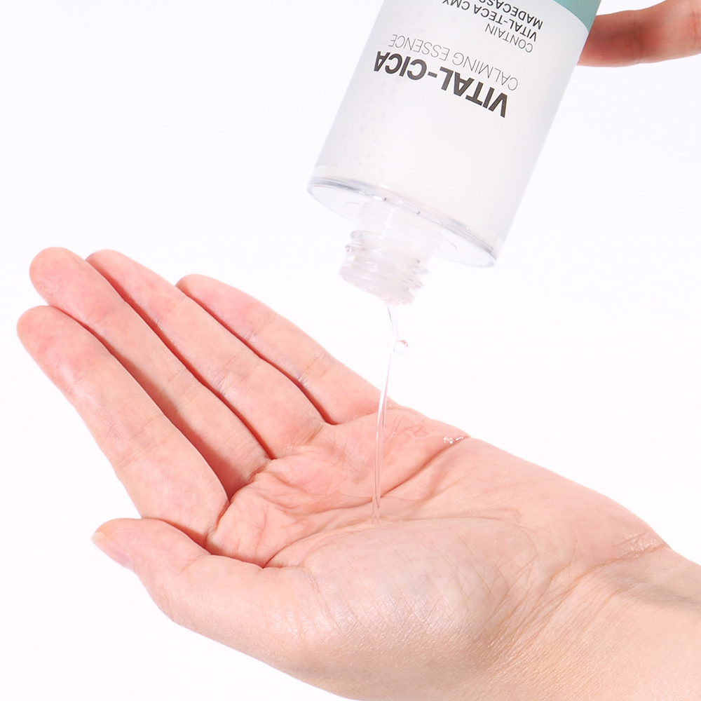 [바액] 바이탈 시카 카밍 에센스 [150ml] 마데카소사이드 TECA 알란토인 센텔라정량추출물 병풀 피부진정 퍼스트에센스 트러블케어 수분장벽 이미지 3