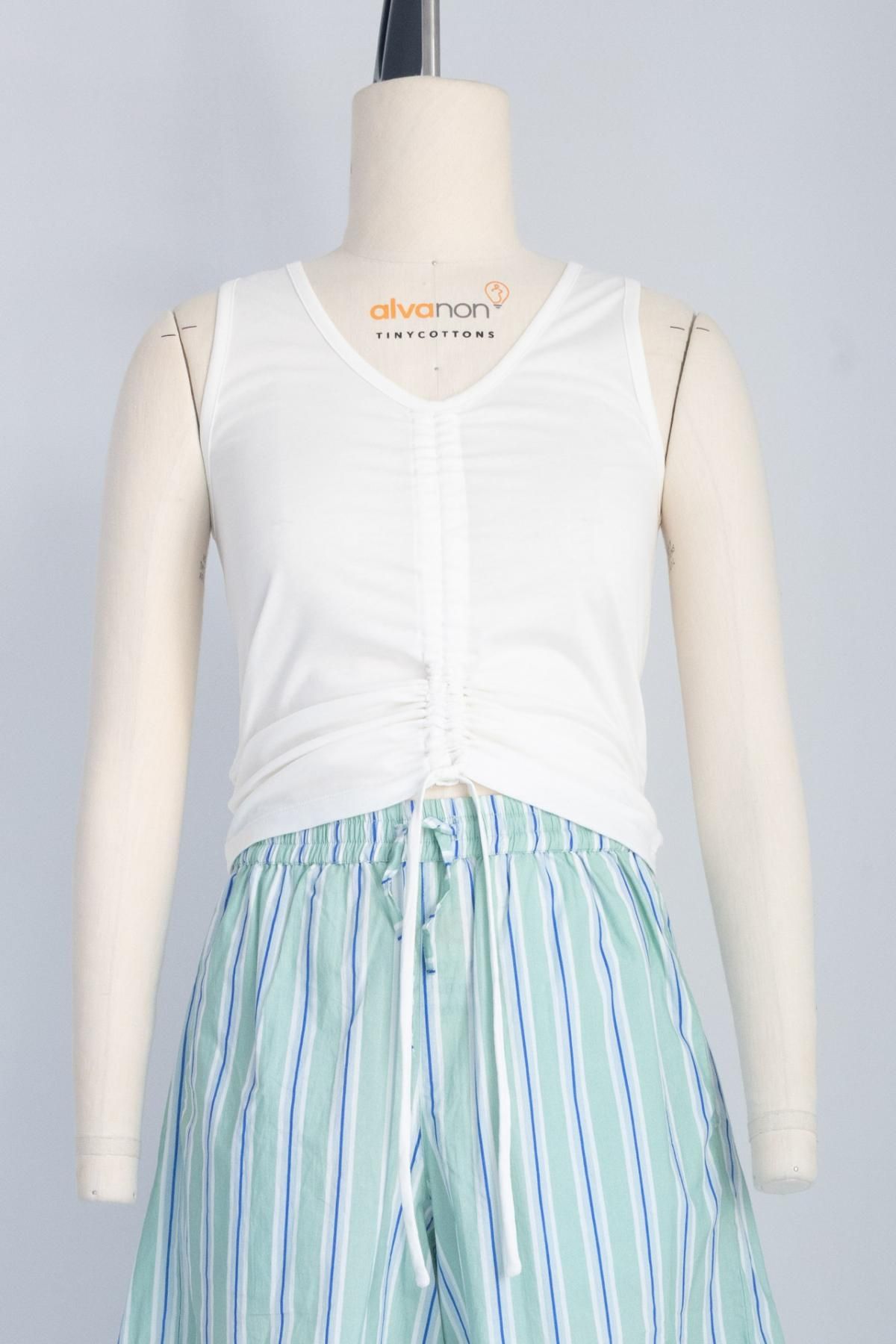 타이니코튼 베이직 슬림핏 민소매 티셔츠 SS25-724107 NAVY - 상세 이미지 3