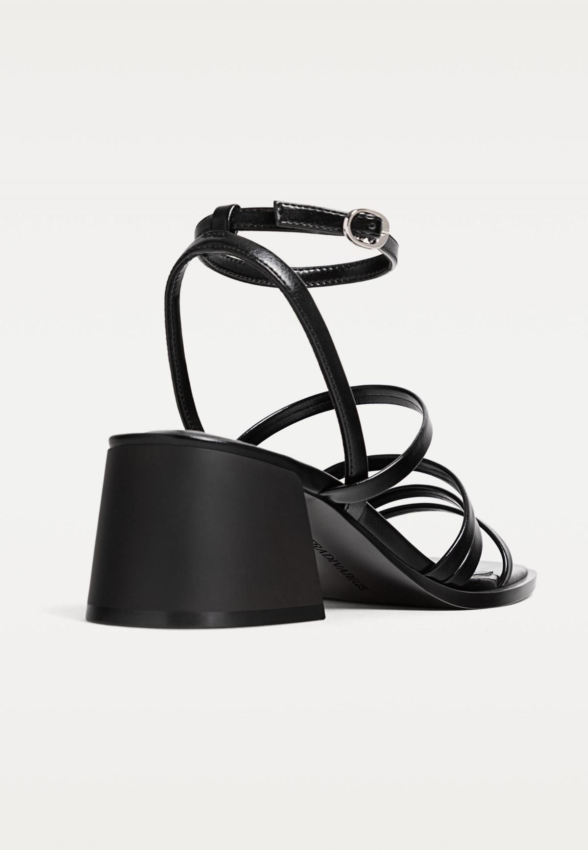 스트라디바리우스 모던 블랙 스트랩 블록힐 샌들 9207/570 BLACK - 상세 이미지 3