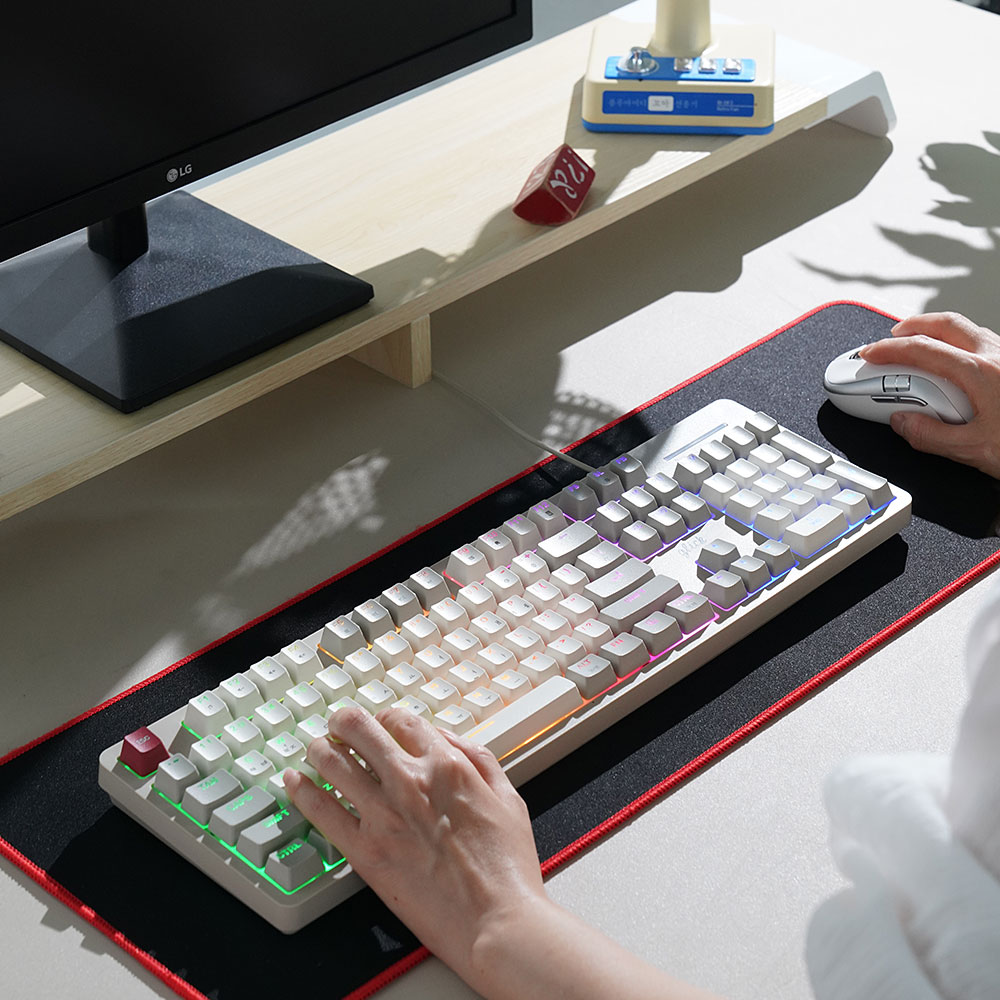 지클릭커 슈퍼히어로 레트로 레드 SPK110 RGB 키보드 With PAD - 상세 이미지 4