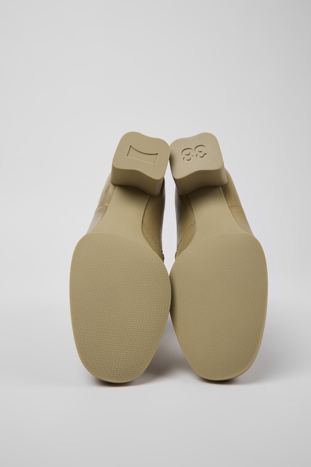 캠퍼 클래식 베이지 레더 앵클부츠 Katie K400664-006 BEIGE - 상세 이미지 5
