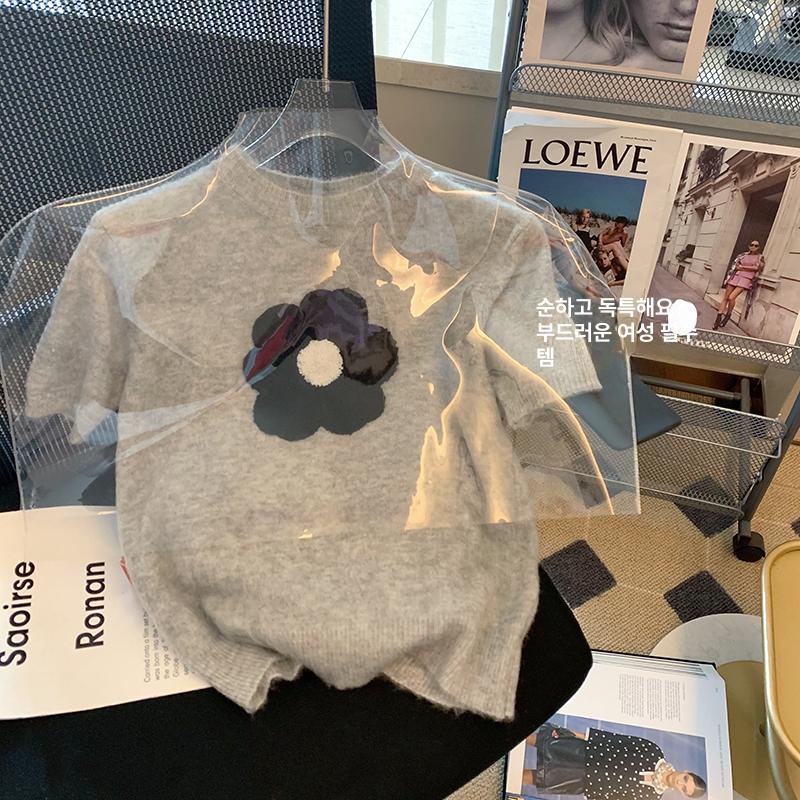 니트 라운드넥 플라워 봄가을 가을겨울 가디건 스웨터 부드러운 맨투맨 반폴라 그레이 S - 상세 이미지 2