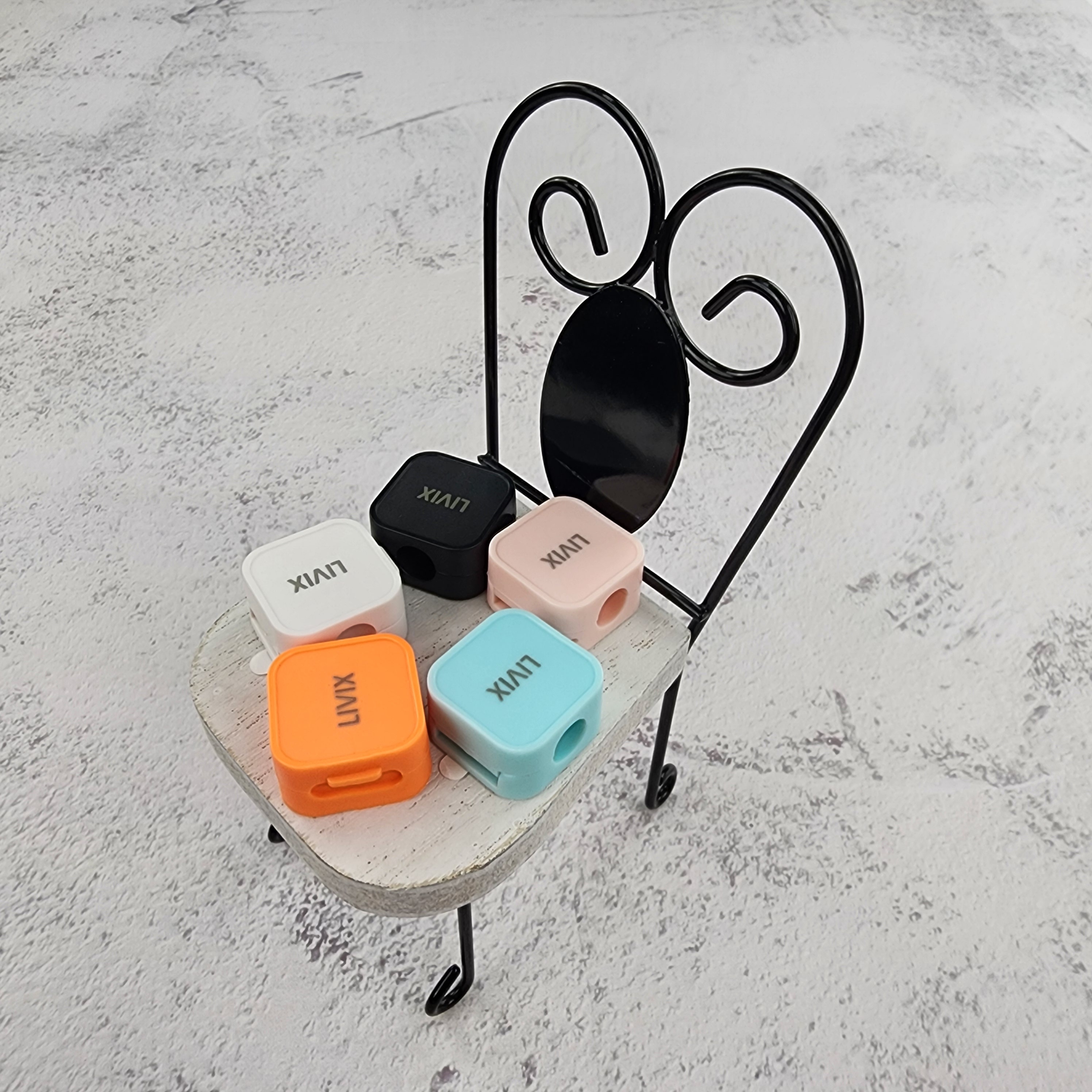 (6p)리빅스 마그네틱 자석 케이블 홀더 클립 컴퓨터 전선 정리 충전 선정리 용품 홀더