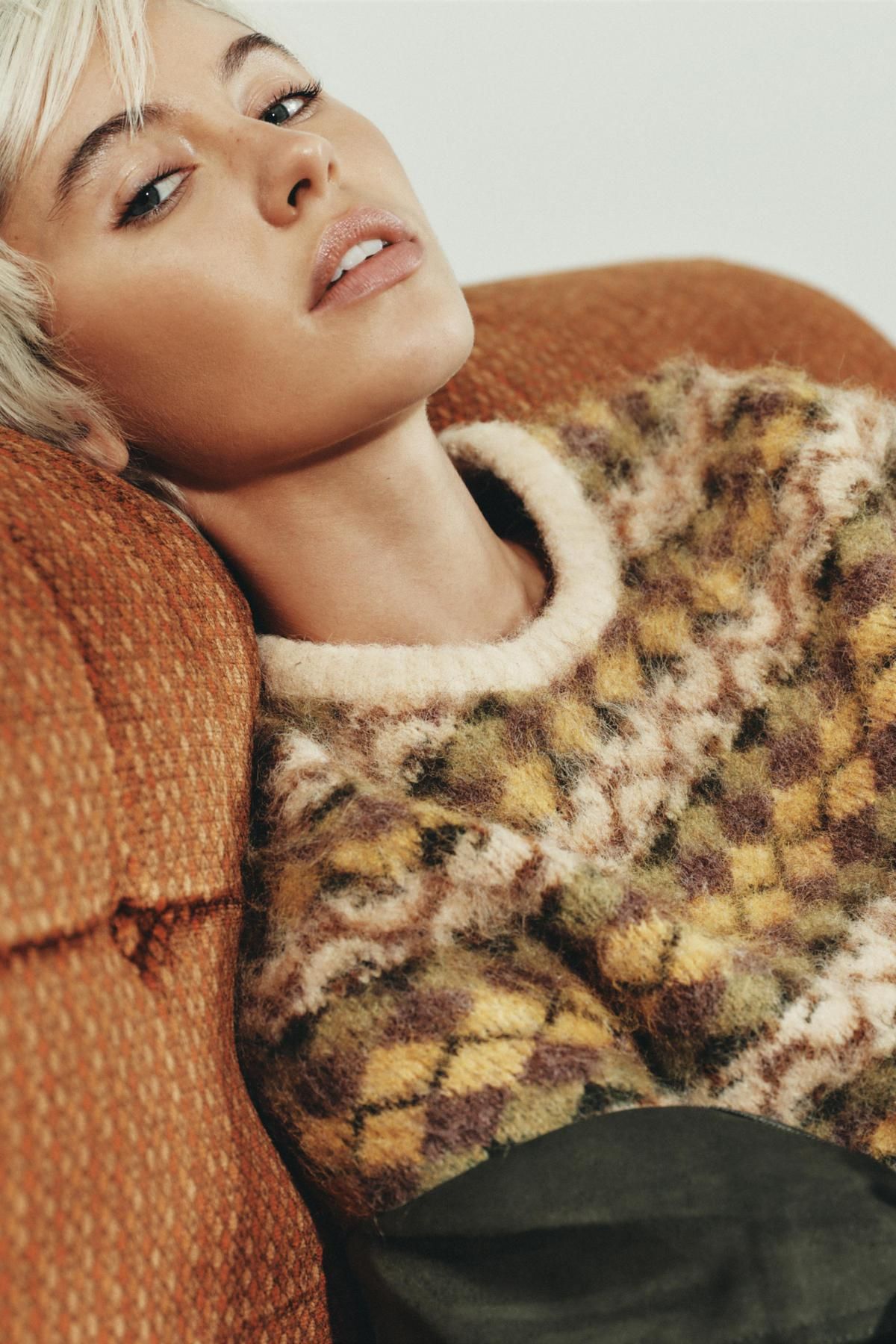 자라 브러쉬드 자카드 라운드넥 반팔 니트 스웨터 9874/105 MULTICOLOURED - 상세 이미지 4