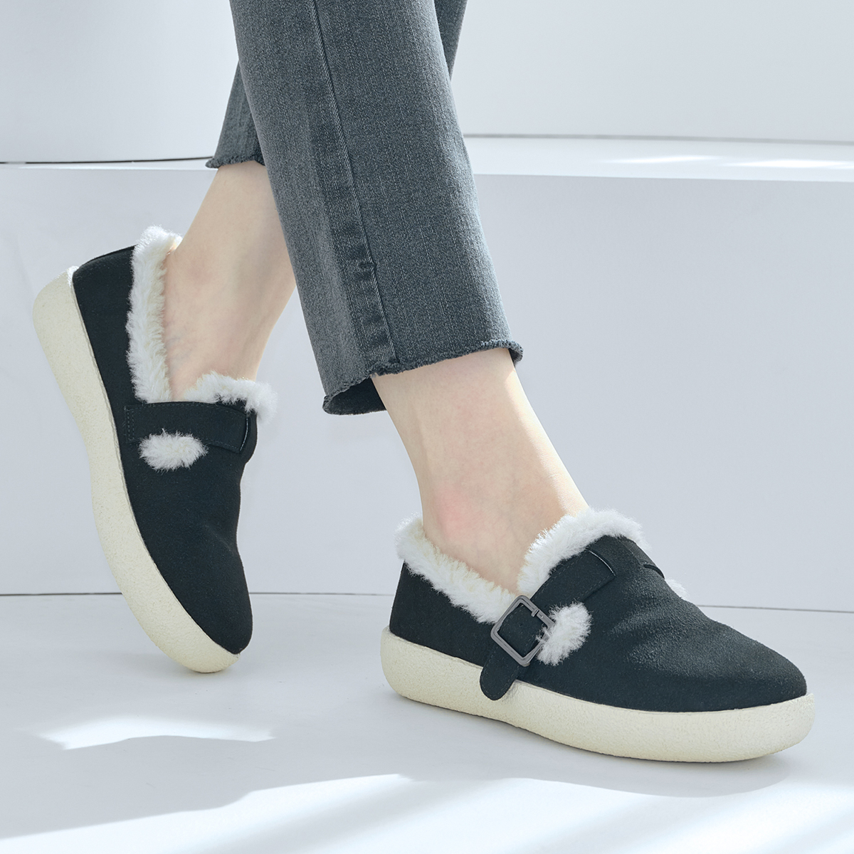 데이워크 털내피 발편한 아치쿠션 방한화 여성 신발 플러피 카멜 DW30077-APRS