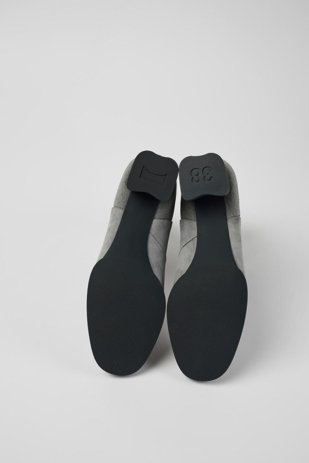 캠퍼 클래식 그레이 누벅 앵클부츠 여성 로우힐 Katie K400312-013 GREY - 상세 이미지 5