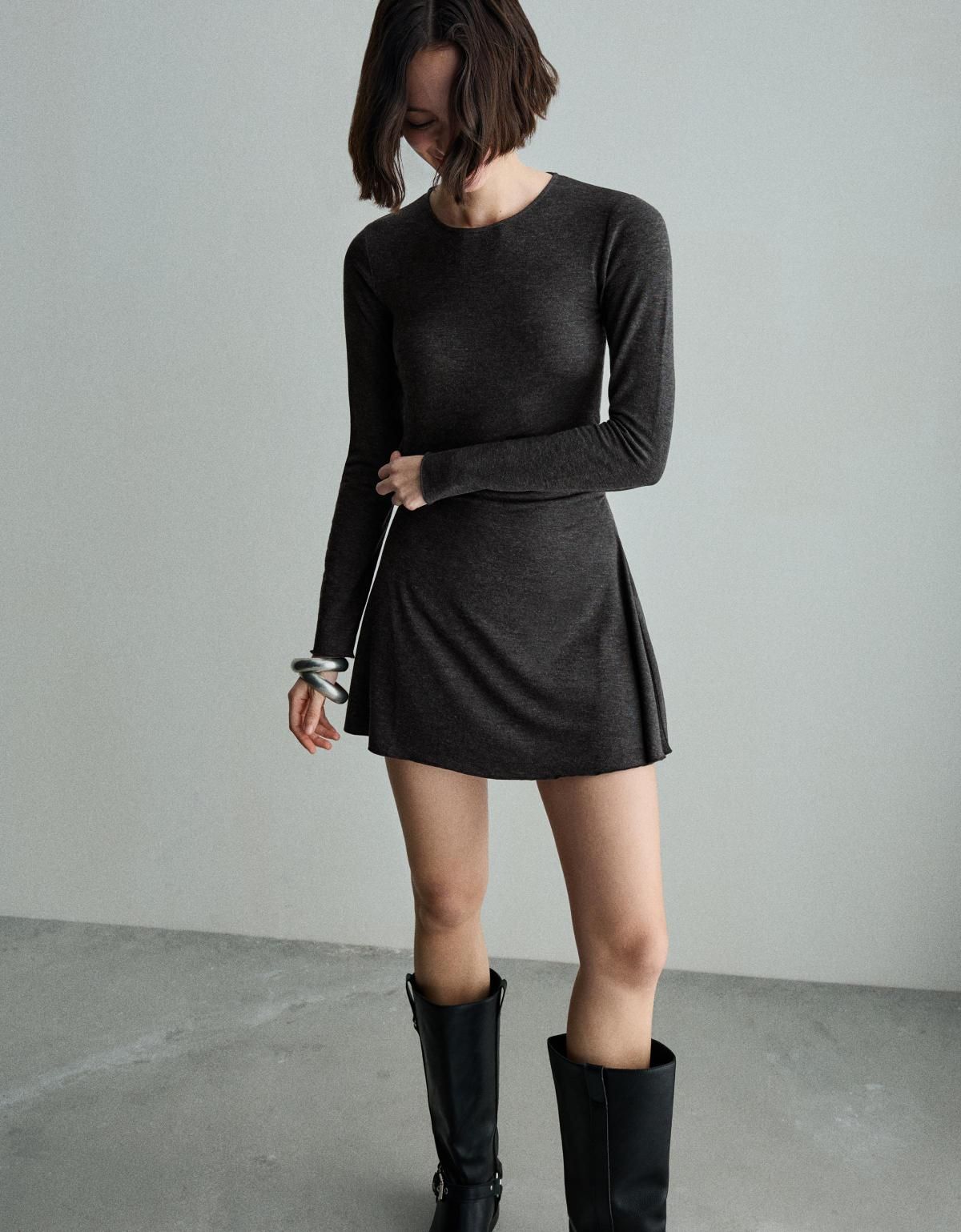 버쉬카 슬림핏 셔링 긴팔 미니 원피스 5315/187 DARK GREY - 상세 이미지 5