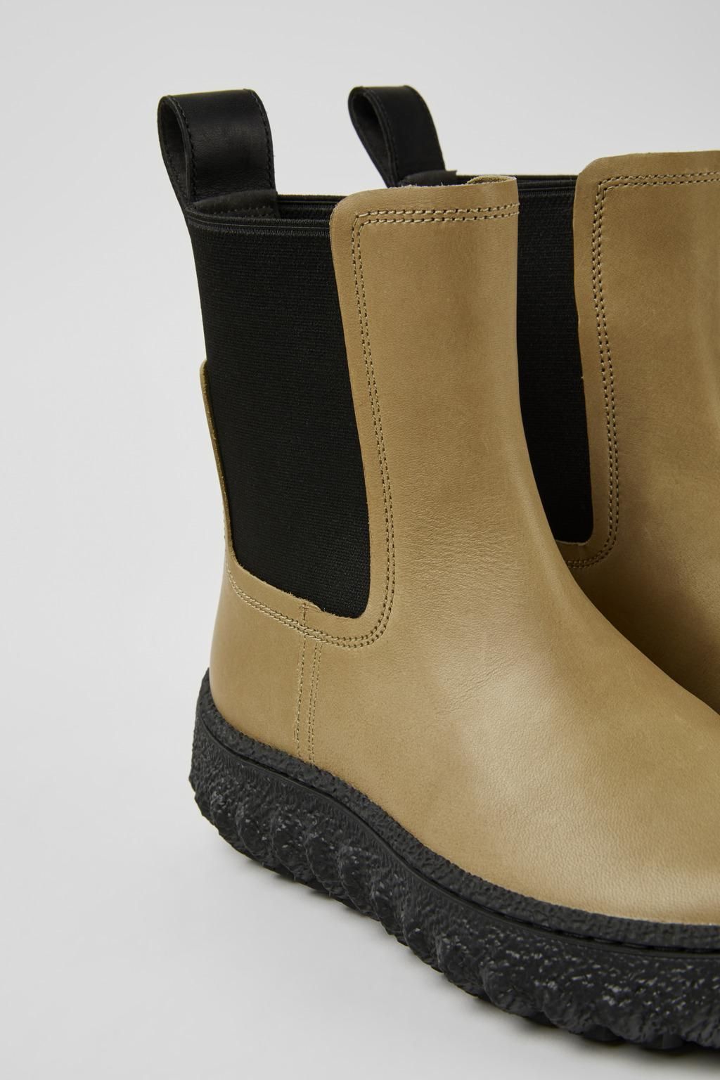 캠퍼 베이지 레더 리사이클 앵클부츠 Ground K400654-004 BEIGE - 상세 이미지 2