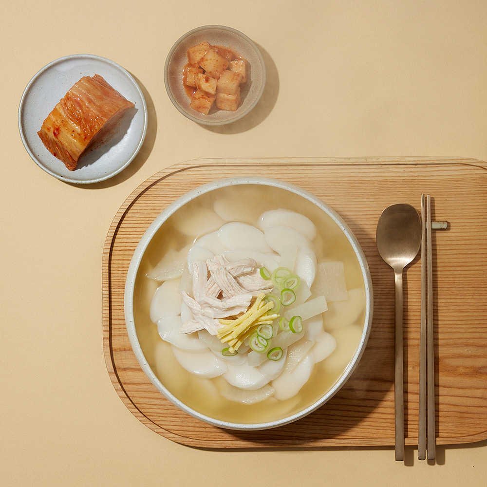 칠갑농산 닭고기 떡국 1120g 2인분 - 상세 이미지 2