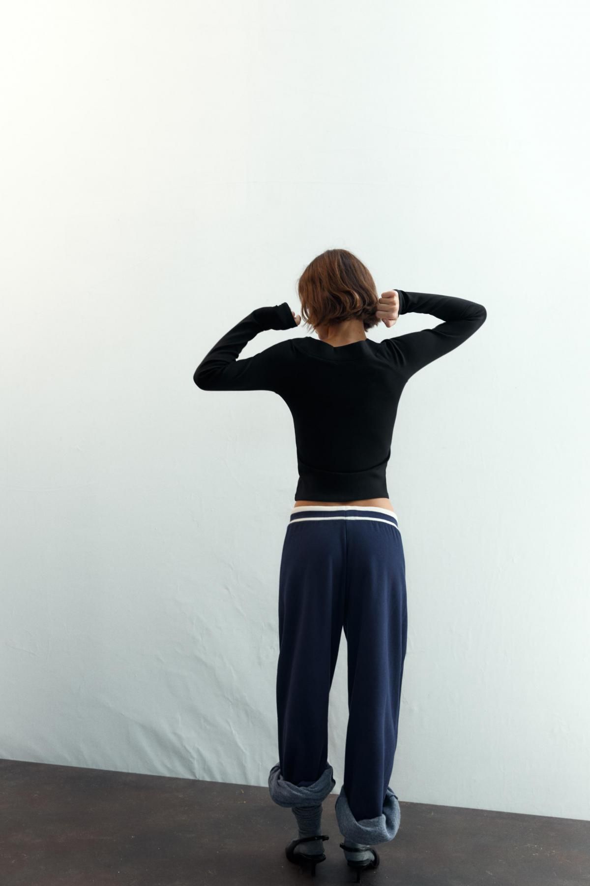 자라 슬림핏 보트넥 골지 블랙 긴팔 티셔츠 3253/842 BLACK - 상세 이미지 5