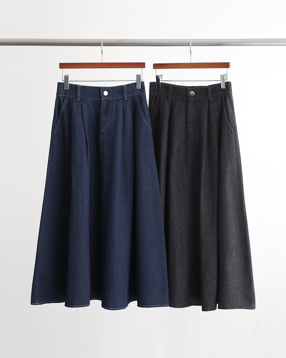 SET 엘노아 스카프 세트 A라인 핀턱 데님 롱 스커트 - 메인 이미지