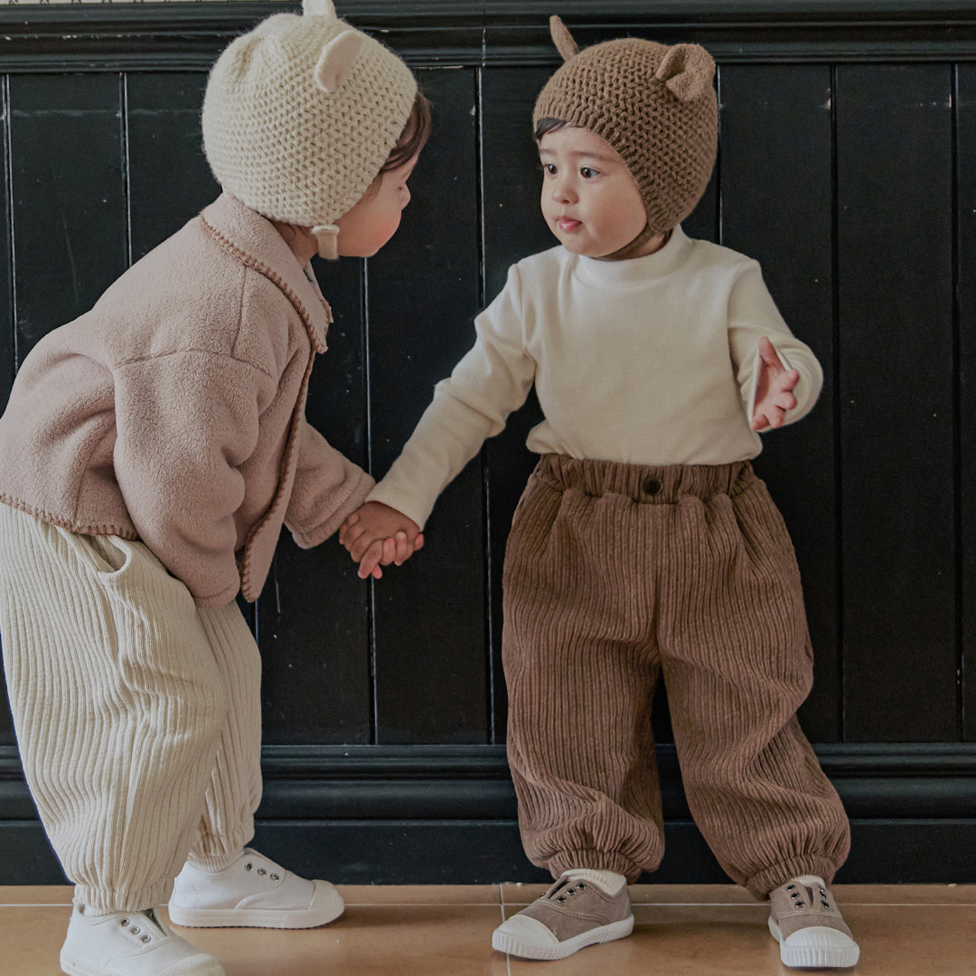 토아 팬츠 브라운 아기 유아 겨울 데일리룩 코디 이미지 7