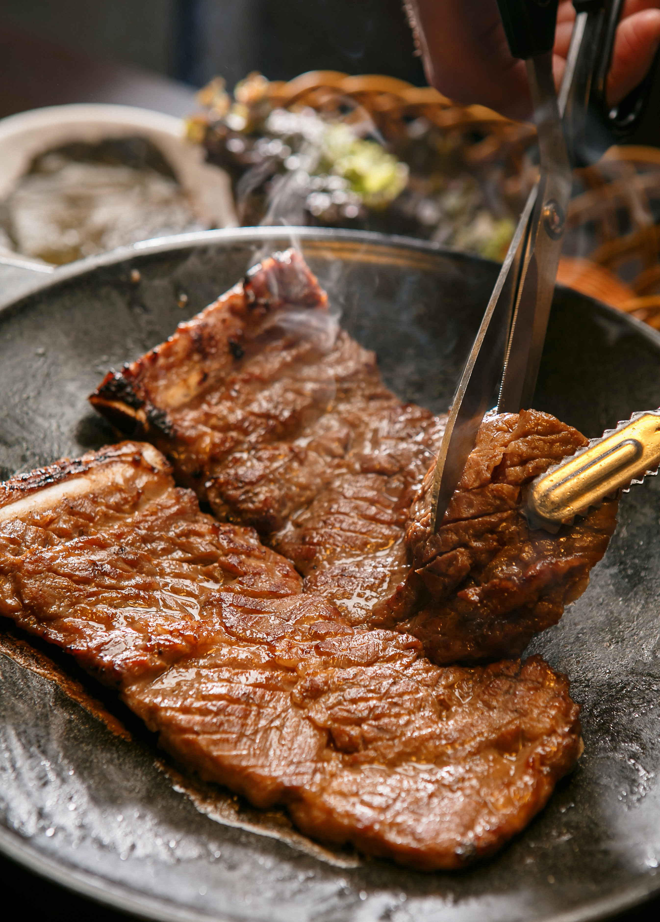 꼼꼼푸드 한돈 양념 돼지갈비 냉동 캠핑 구이용 밀키트 블루베리 함유 1kg, 3개 - 상세 이미지 3