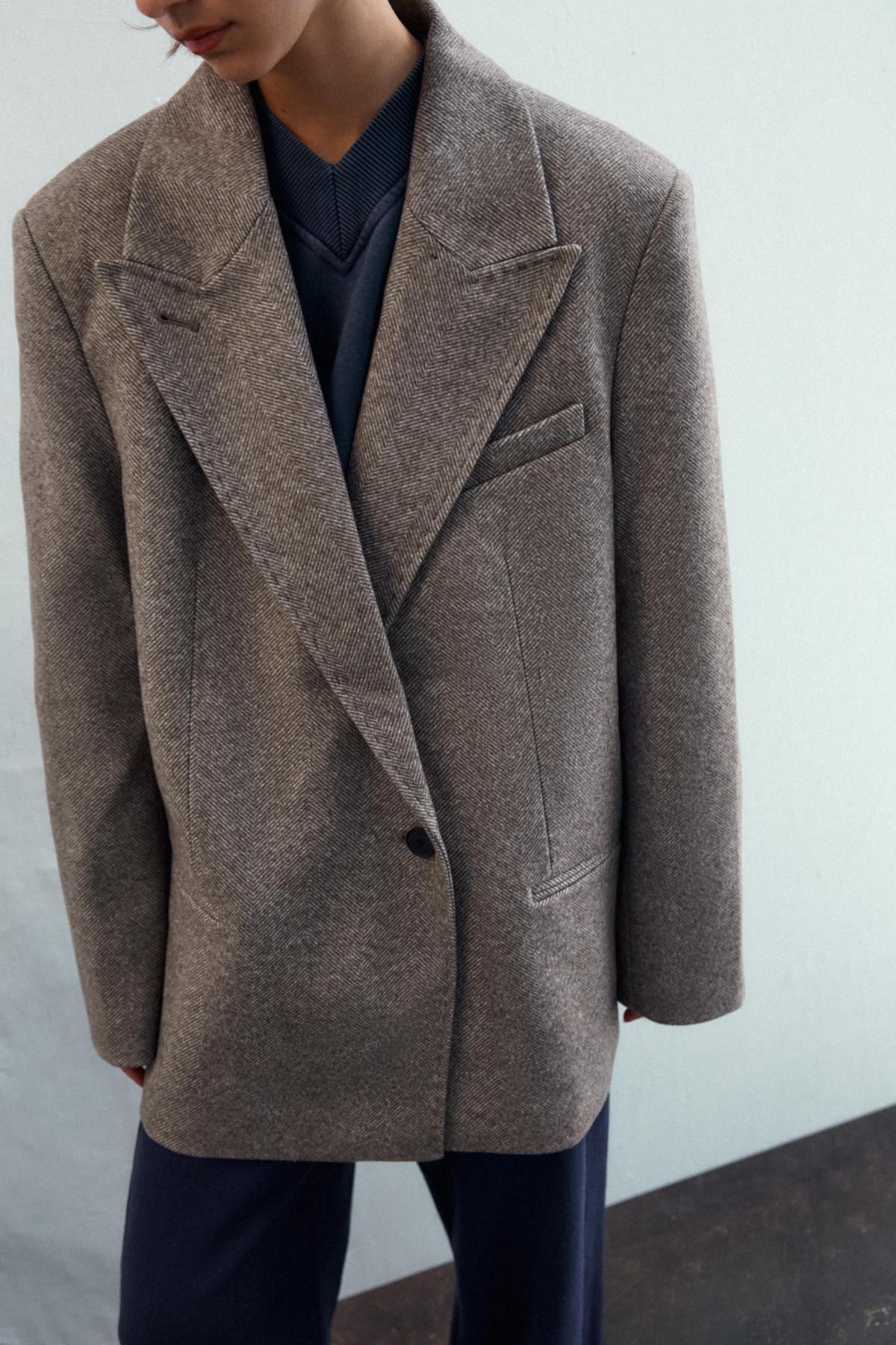 자라 헤링본 테크니컬 숄더패드 테일러드 재킷 1255/723 BROWN / TAUPE - 상세 이미지 5