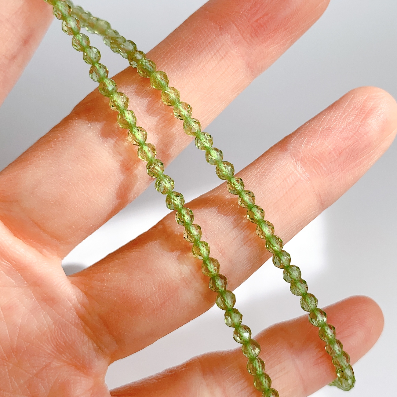 에이플로 AA 커팅 페리도트 그린 감람석 원석 부자재 팔찌만들기 3mm, 1줄 - 상세 이미지 3
