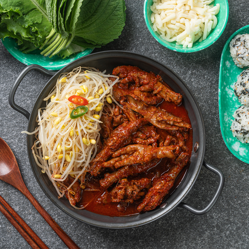 [갓셰프] 매콤양념 국물닭발 500g / 매운닭발 캠핑밀키트 - 상세 이미지 4
