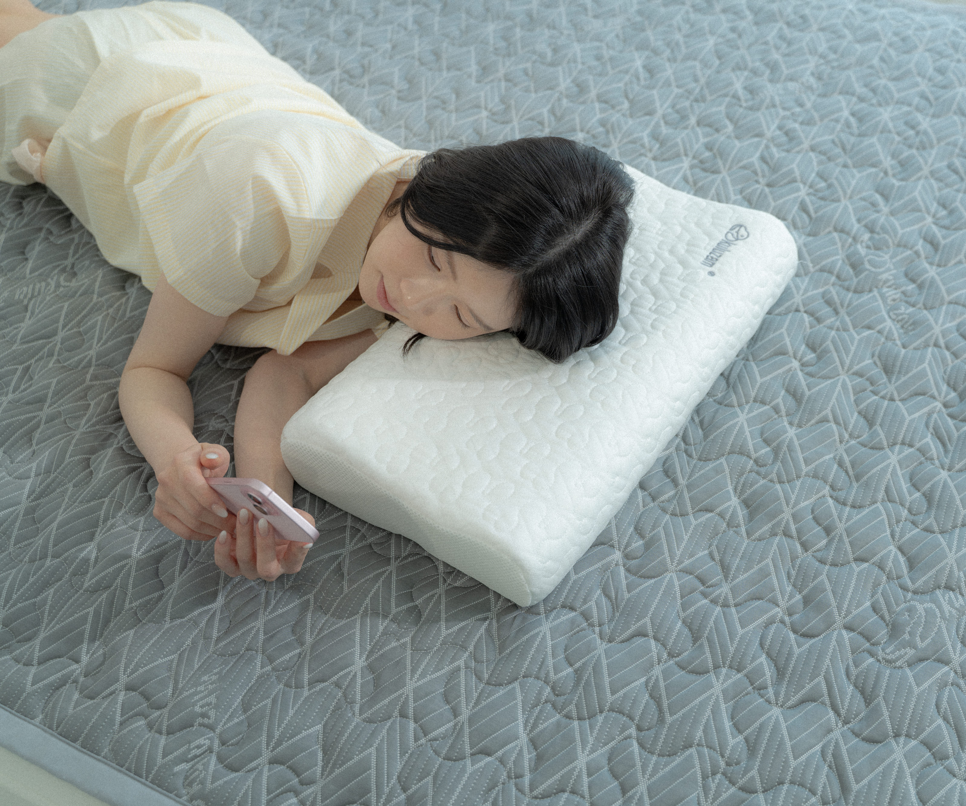 쿠르잠 배게 에어코일 옆으로눕는 낮은경추베개 다리사이 편안한베개