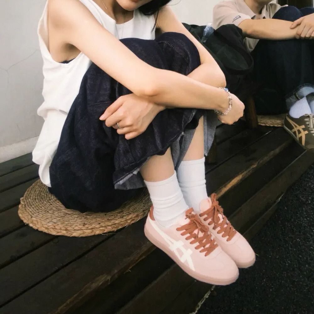 오니츠카 타이거 토쿠텐 핑크 화이트 1183A907-704 - 상세 이미지 4