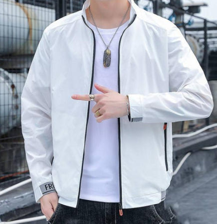 중국OEM 아침저녁 쌀쌀한 날씨에 적합한 남자 잠바 재킷 남성 간절기 얇은 바람막이