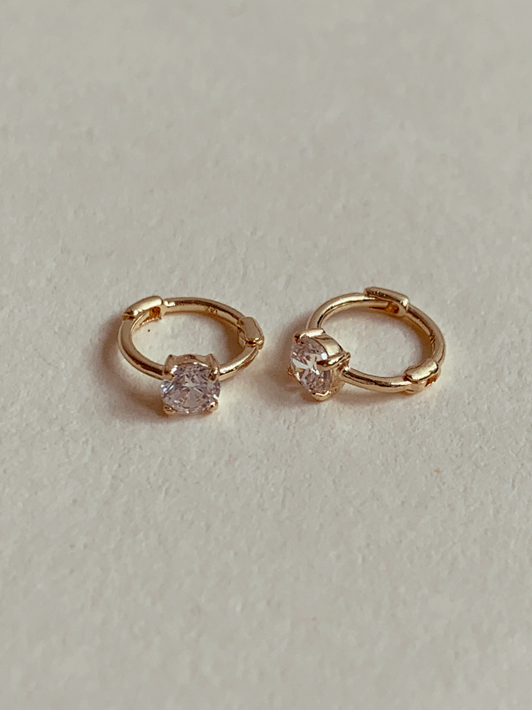 14k 베이직 큐빅 미니 원터치 링 귀걸이 6mm 귓바퀴 링 피어싱 - 상품 이미지