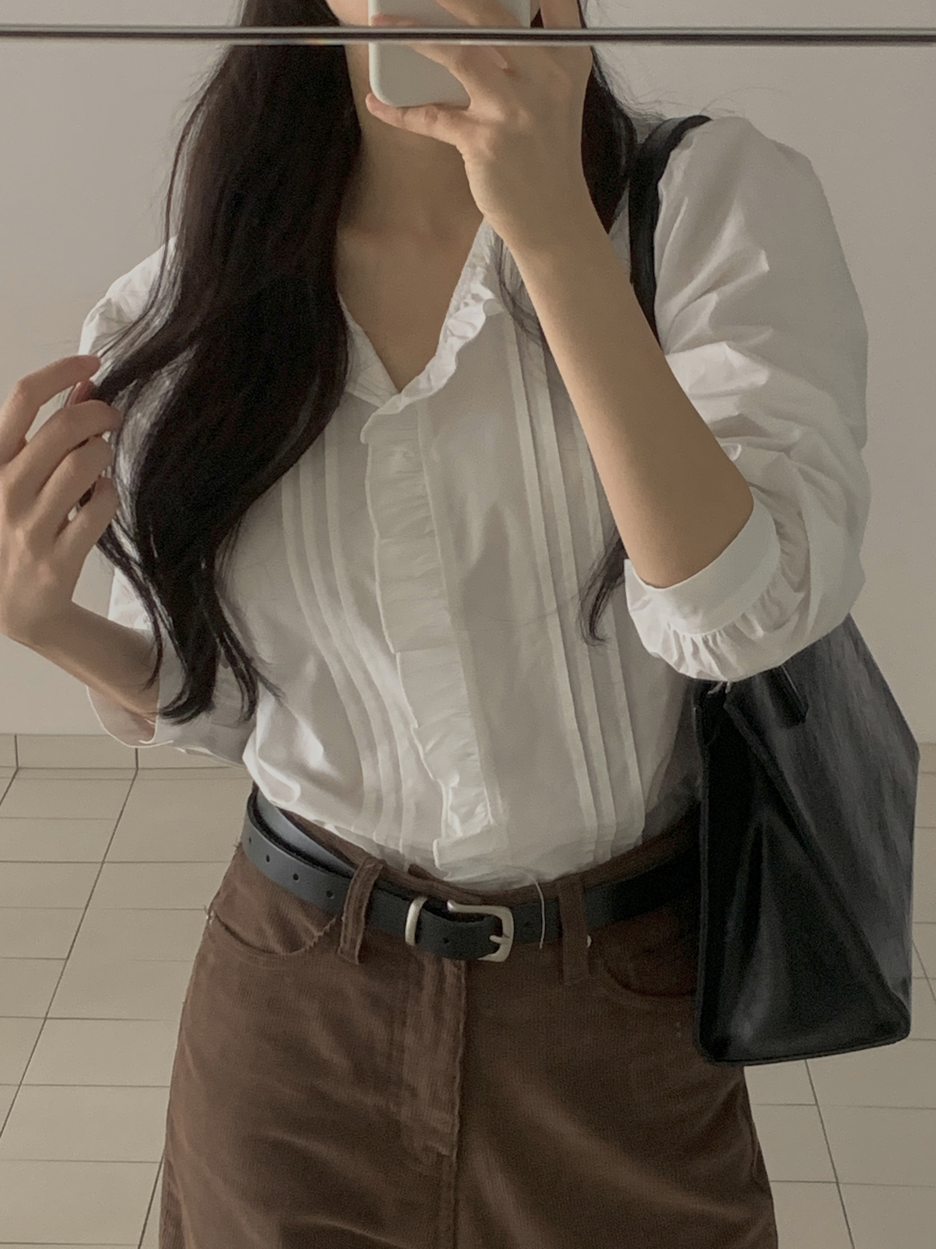 오버무드 겨울 피치 기모 레이어드 레이스 핀턱 프릴 긴팔 카라 러블리 블라우스 - 상품 이미지