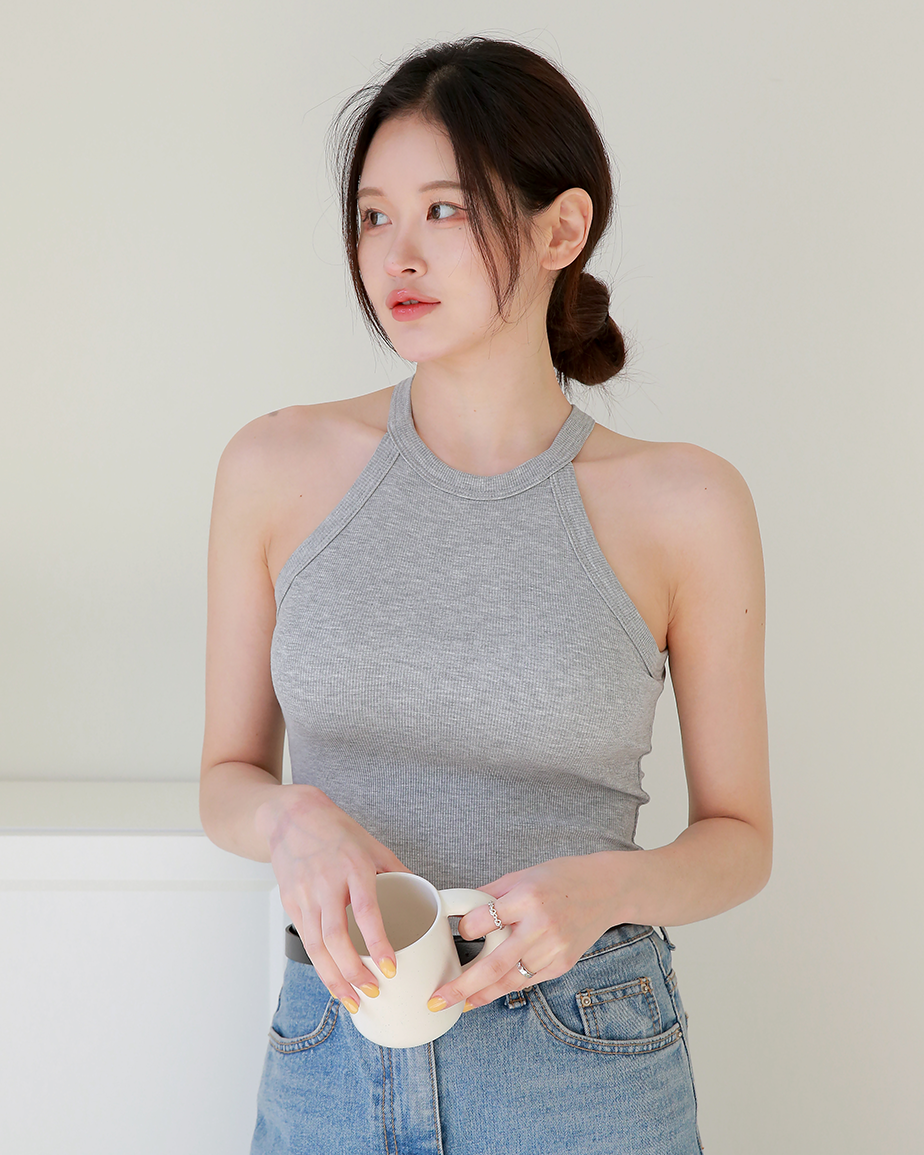 DDO 여성 홀터넥 브라탑 나시 쫀쫀 슬림핏 캡나시 패드내장 부유방커버 슬리브리스 - 상세 이미지 2