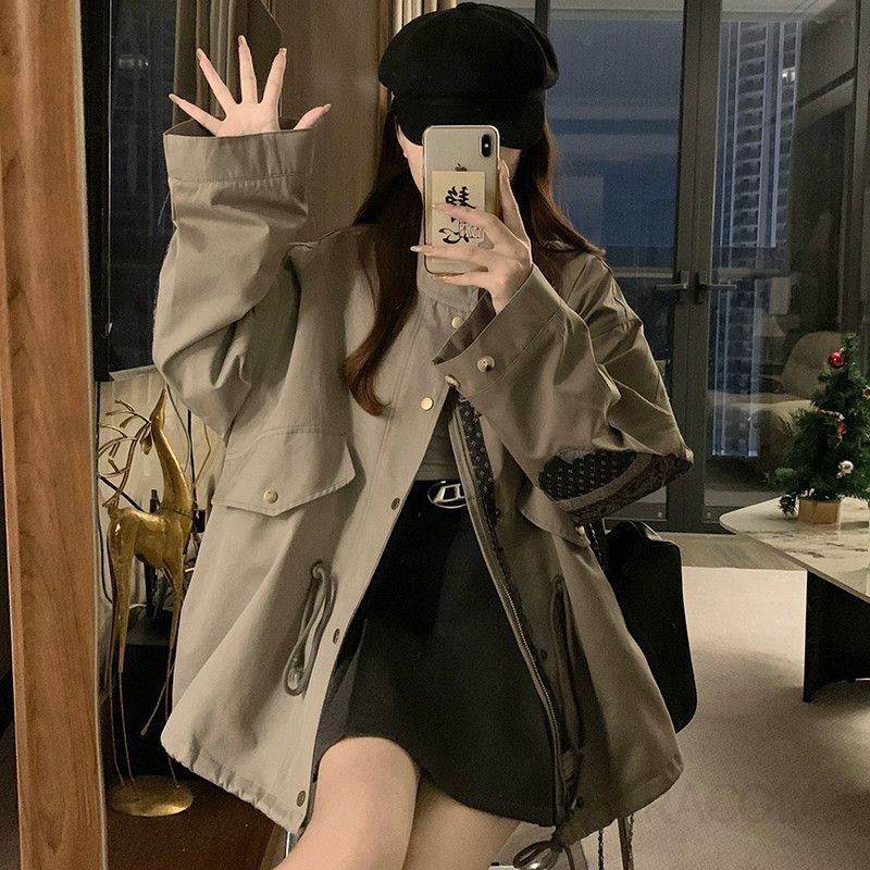 여성 빅사이즈 오버핏 워크웨어 사파리 점퍼 카라 자켓 루즈핏 간절기 아우터 패치포켓 스트링허리 봄 가을 - 메인 이미지