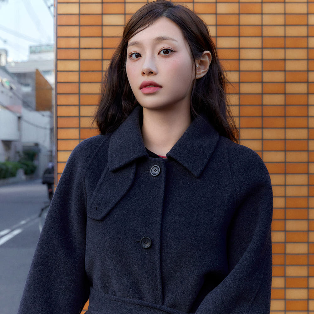 로엠 미디 코트 스타일링