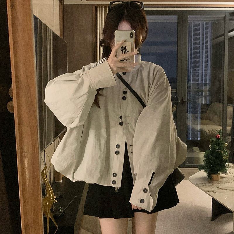 여성 루즈핏 드롭숄더 버튼업 크롭 숏 자켓 트렌디 간절기 아우터 캐주얼 셔츠형 점퍼 바람막이 데일리 봄 가을 코디룩 상의 - 상세 이미지 4