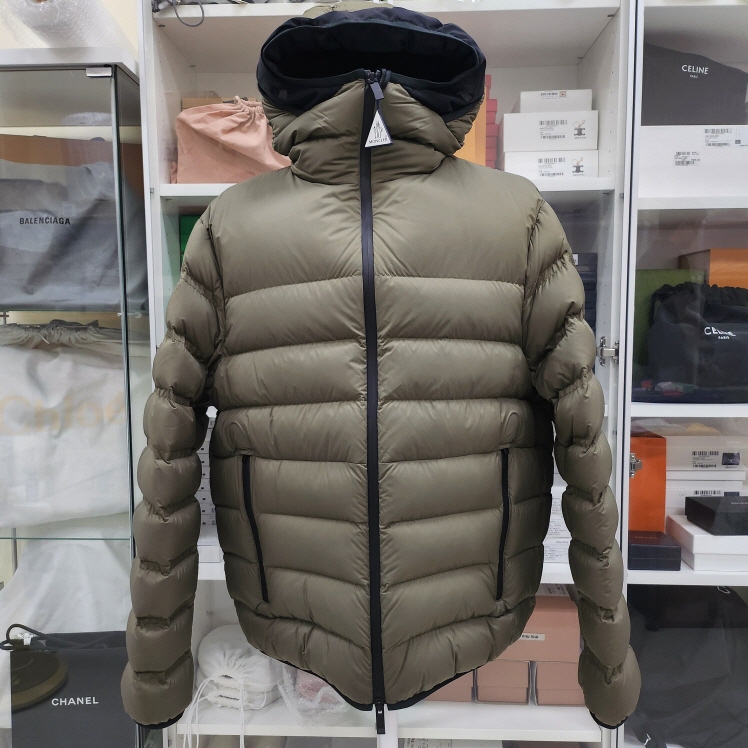 몽클레르 로고 패치 아룩스 후드 다운 패딩 다크 그린1A001 14596K7 818D - 상세 이미지 2