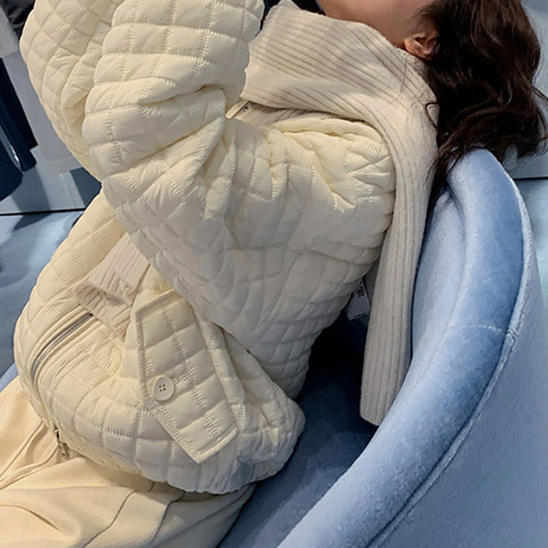 (YY) 심플 여성 경량 패딩 누빔 집업 점퍼 루즈핏 캐주얼 데일리룩 베이직 아우터 - 상세 이미지 5