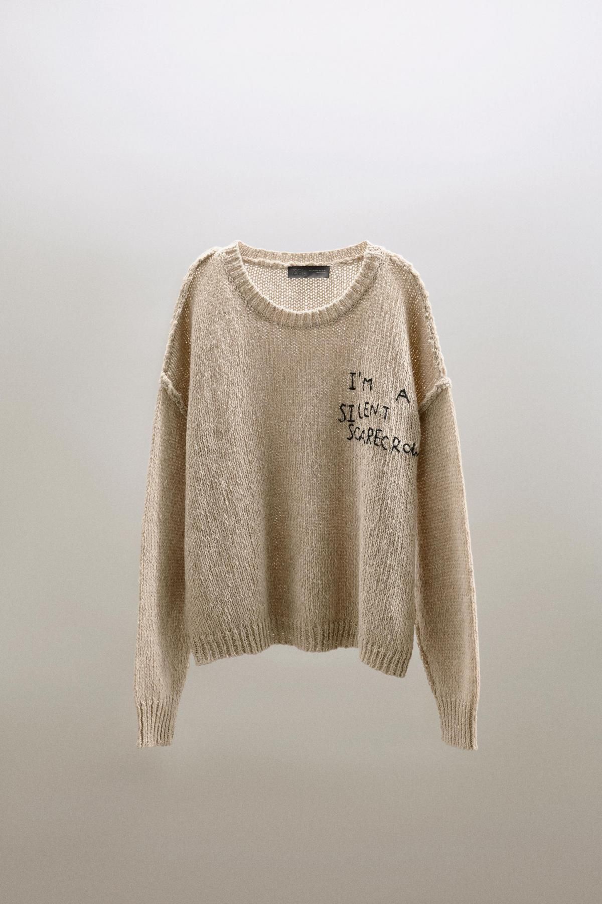 자라 울 라운드넥 니트 스웨터 자수 텍스트 루즈핏 0021/116 BROWN / TAUPE - 상품 이미지
