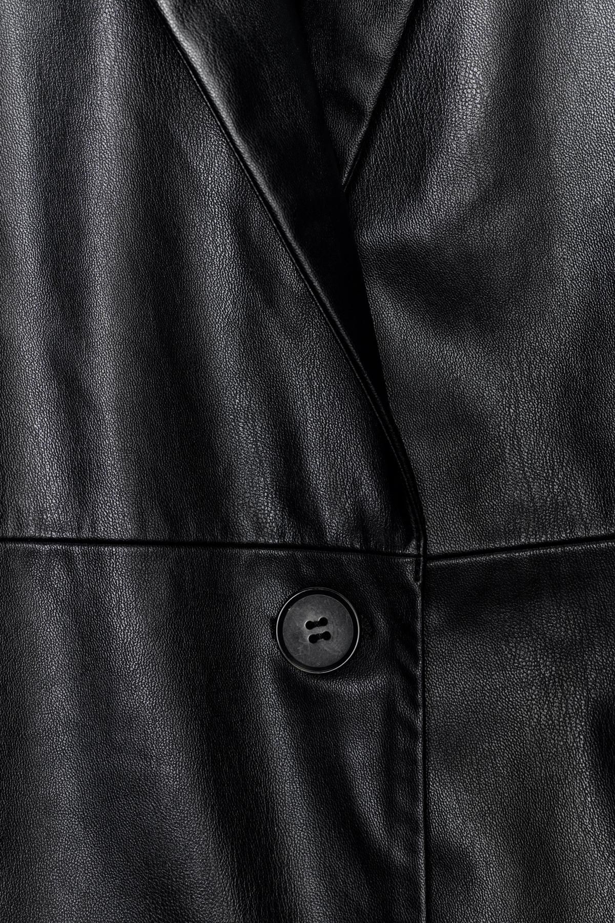 자라 테크니컬 페이크 레더 롱 코트 탈부착 퍼카라 8490/762 BLACK - 상세 이미지 5
