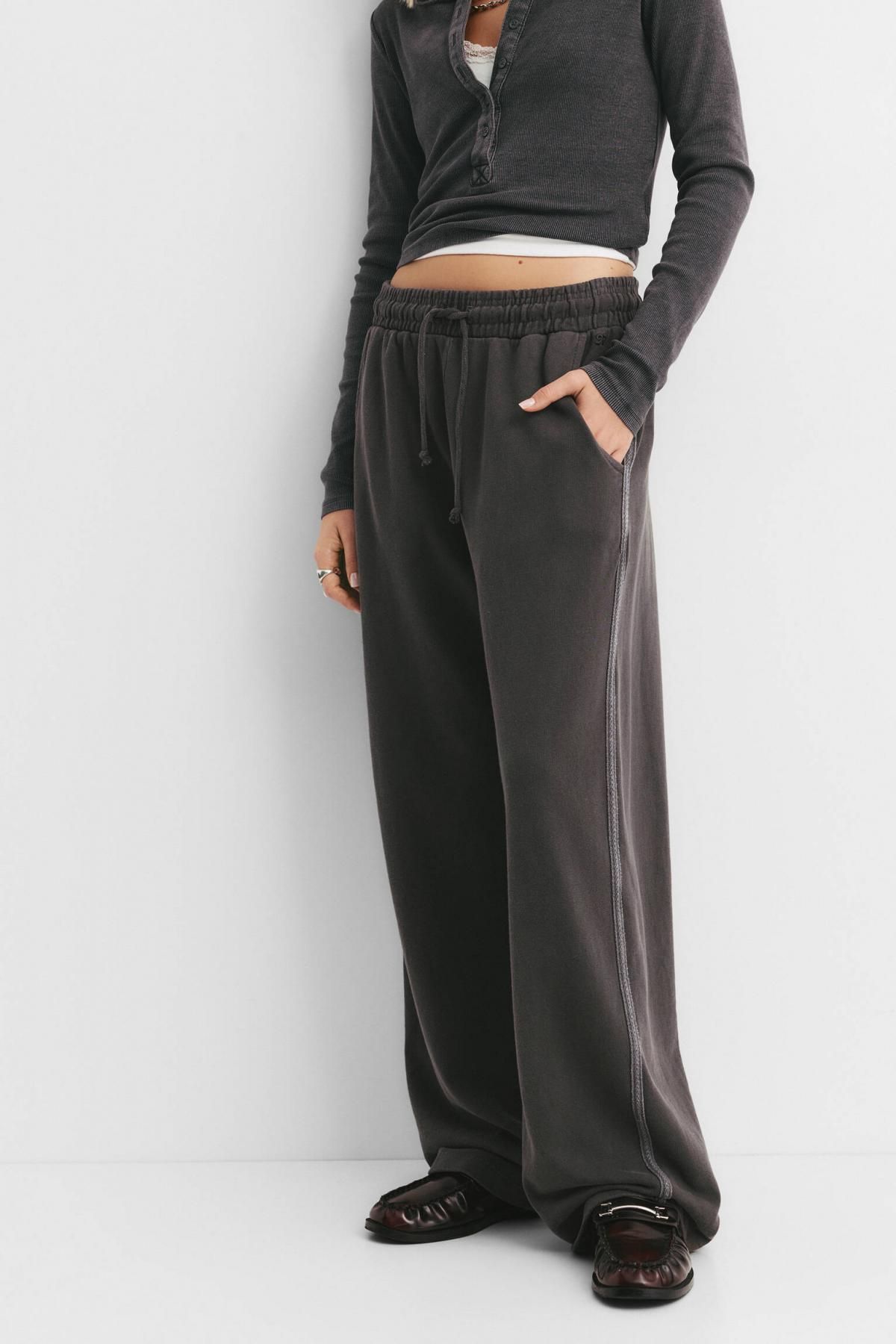 풀앤베어 워싱 오버사이즈 블랙 트레이닝 조거 팬츠 7674/338 FADED BLACK - 상품 이미지