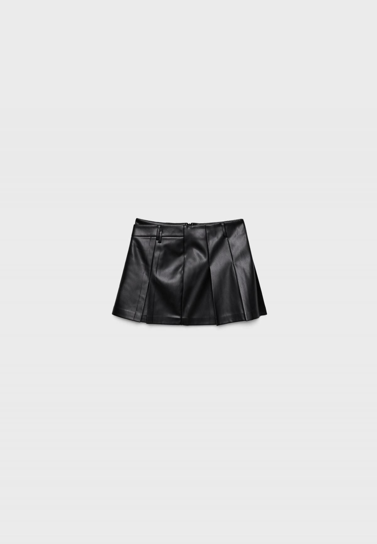 스트라디바리우스 레더 이펙트 플리츠 미니 스커트 8414/848 BLACK - 메인 이미지