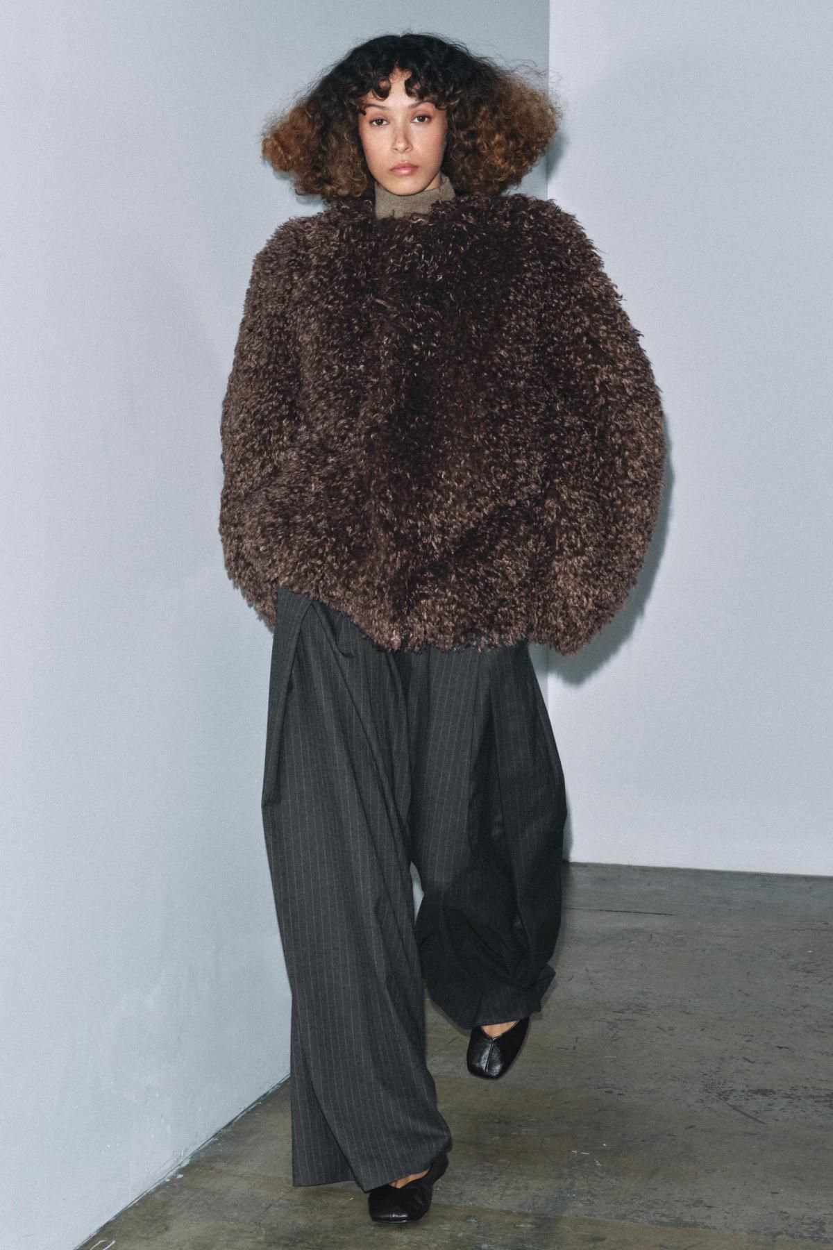 자라 페이크 퍼 테크니컬 봄버 자켓 8490/244 BROWN / TAUPE - 상세 이미지 2