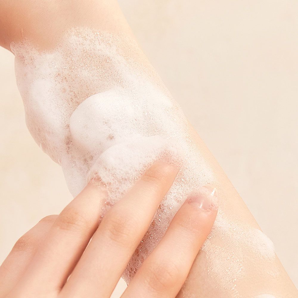 [바액] 퍼퓸드 바디 샤워 [215ml] 보습 크리미 거품 우아한 향취 마일드 솝베이스 이미지 6
