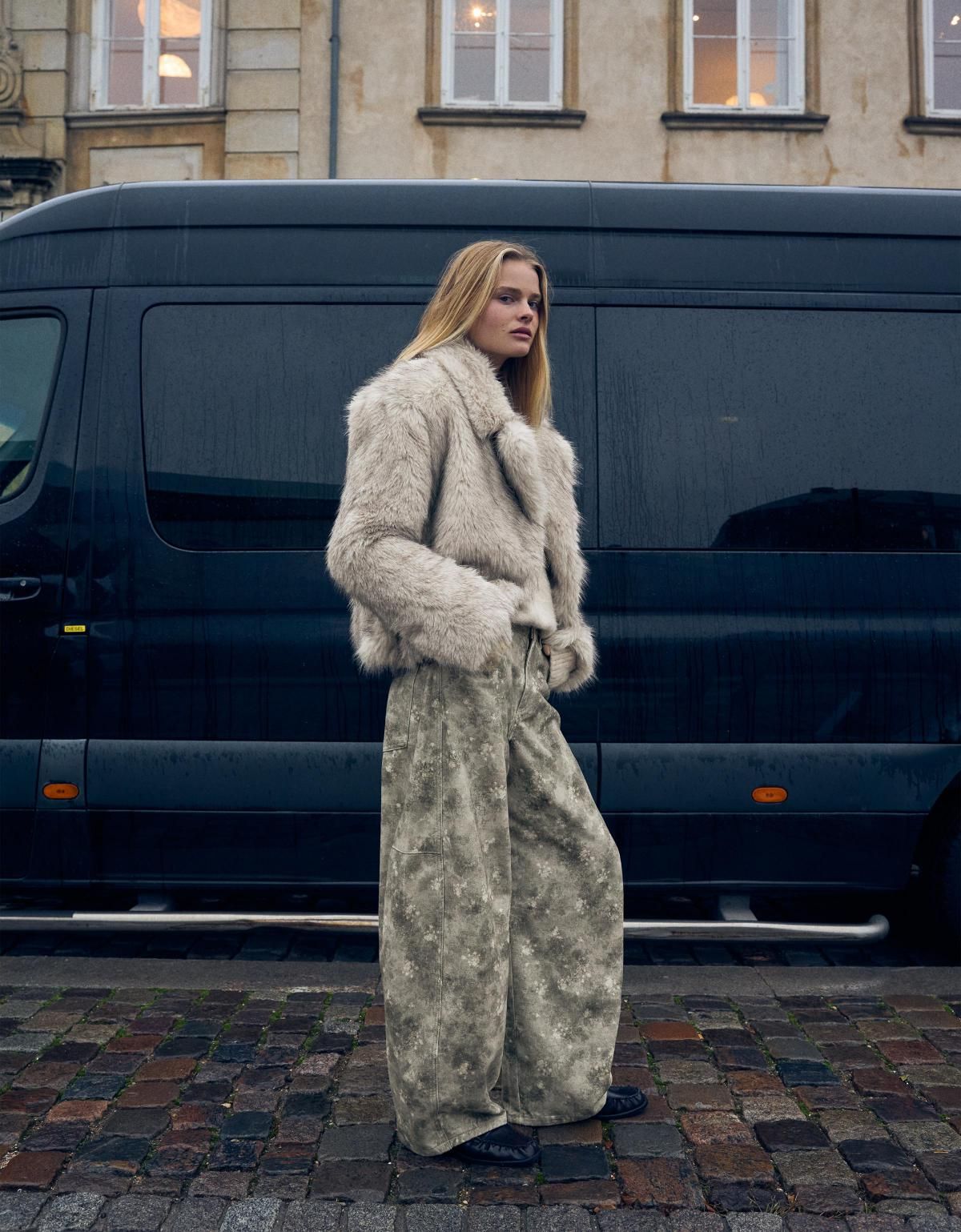 버쉬카 프린트 와이드 배럴 팬츠 5158/054 MULTICOLORED - 상세 이미지 4