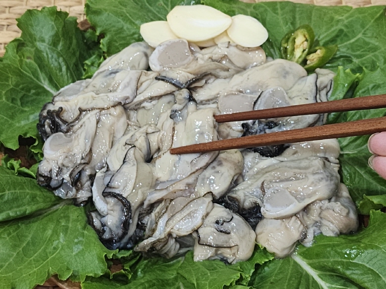 통영 제철 통통 깐 생굴 1kg - 상세 이미지 4