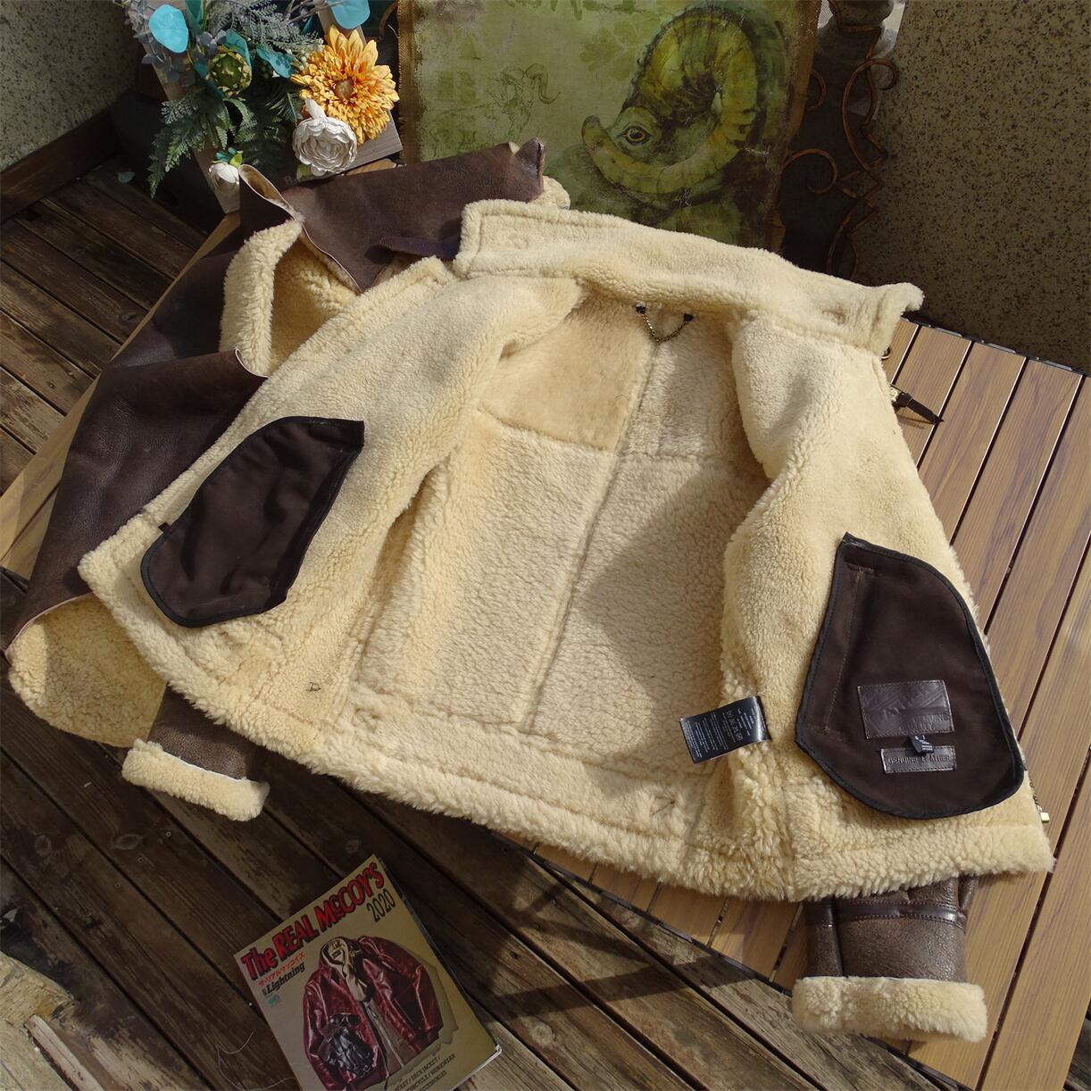 무스탕 양가죽 자켓 양털 겨울 라이더 점퍼 다크브라운 크랙드 베이지 퍼 M 60~67.5kg - 상세 이미지 4