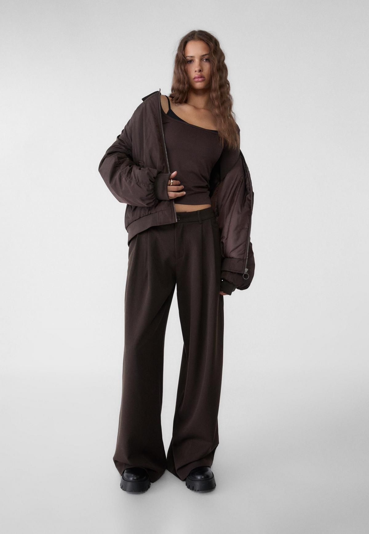 스트라디바리우스 클래식 와이드핏 테크니컬 슬랙스 팬츠 다트 디테일 8266/300 BROWN - 상세 이미지 5