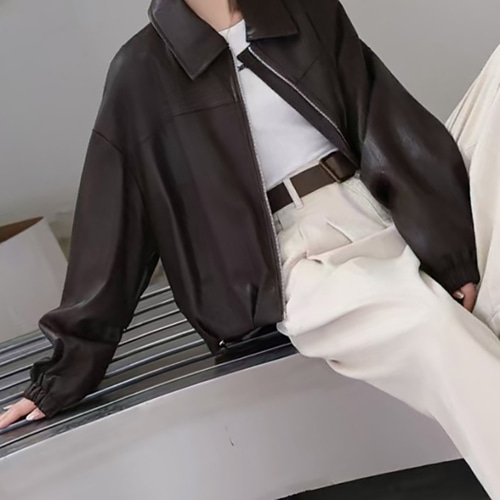 (YY) 멋스러운 여성 크롭 점퍼 카라 핀턱 숏 레더 블루종 자켓 시크한 캐주얼 데일리룩 아우터 - 상세 이미지 2