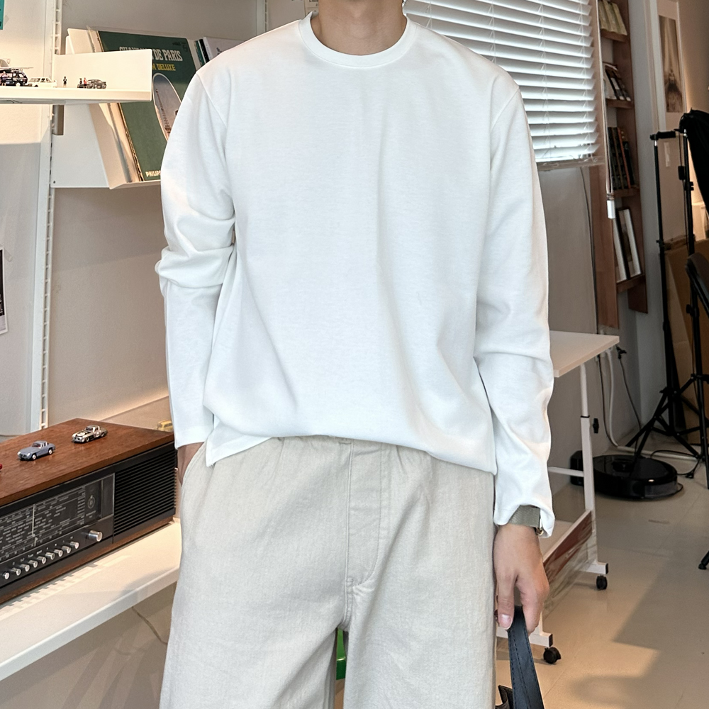남자 긴팔티 오버핏 레이어드 이너 흰색 분또 무지 티셔츠 - 상품 이미지
