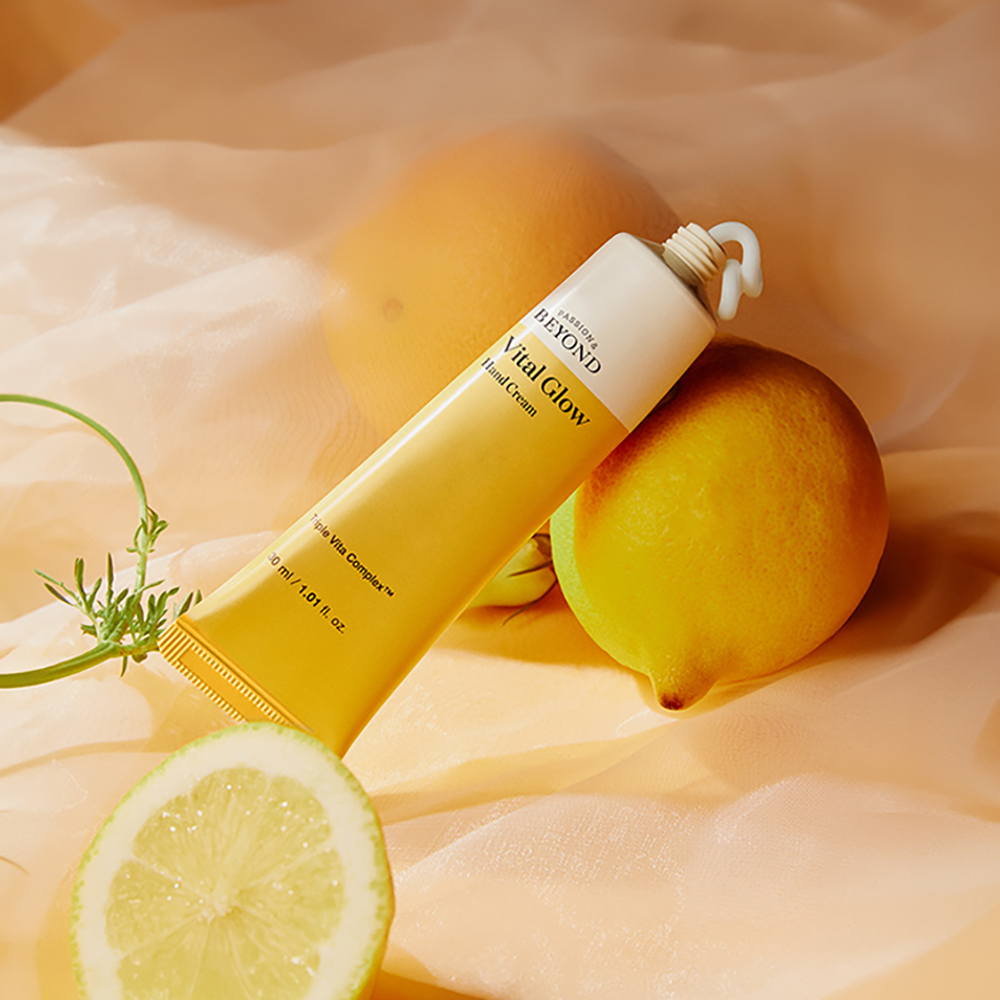 비욘드 바이탈 글로우 핸드크림 30 mL - 상세 이미지 2
