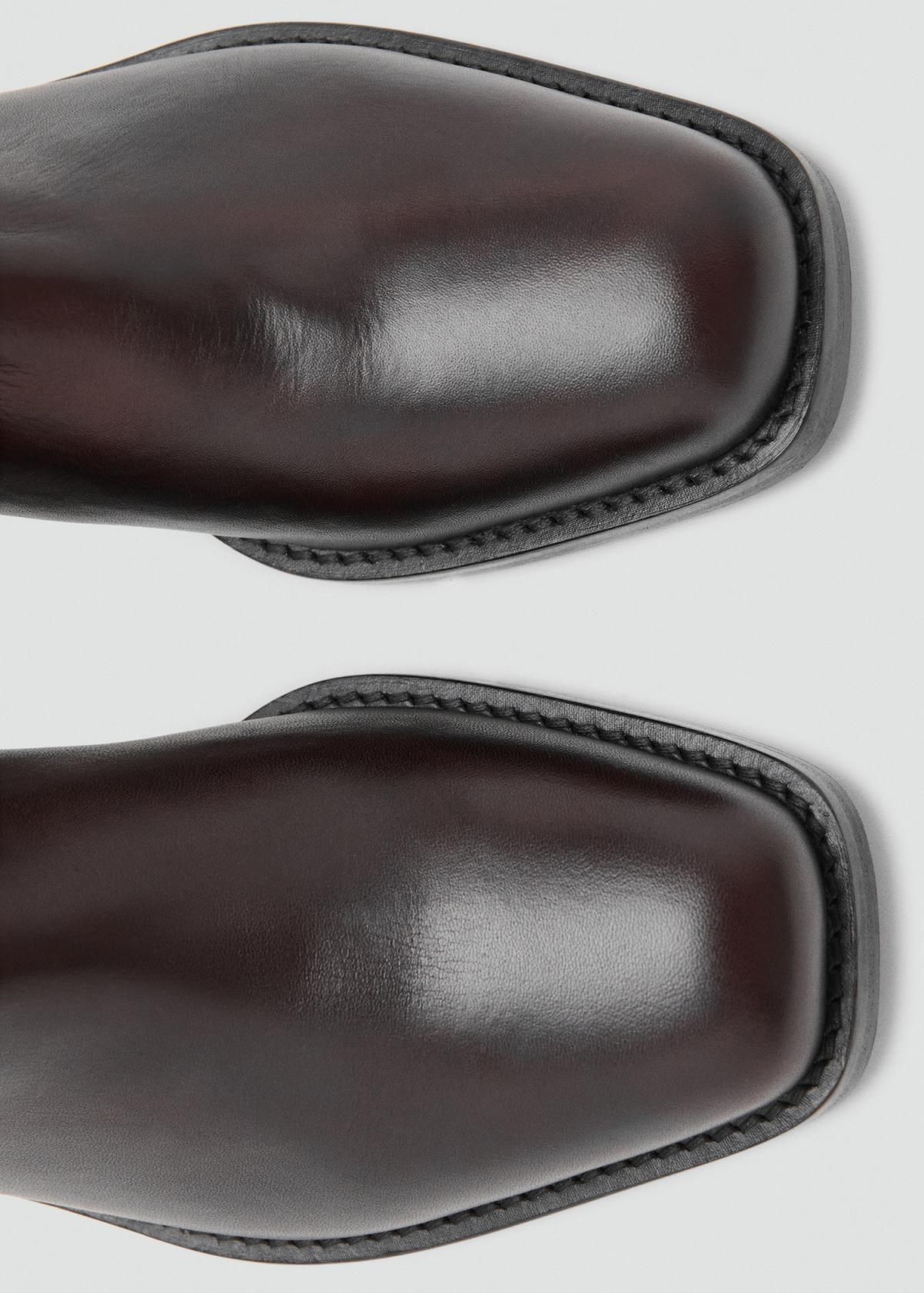 망고 프리미엄 소가죽 스퀘어토 버클 앵클부츠 17086744 CHOCOLATE - 상세 이미지 4