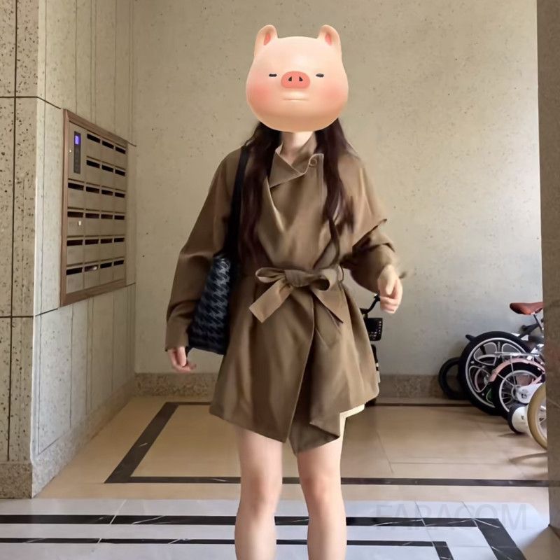 여성용 초가을 트렌치코트 커피색 중간길이 허리벨트 디자인 핏 A라인 코트 - 메인 이미지