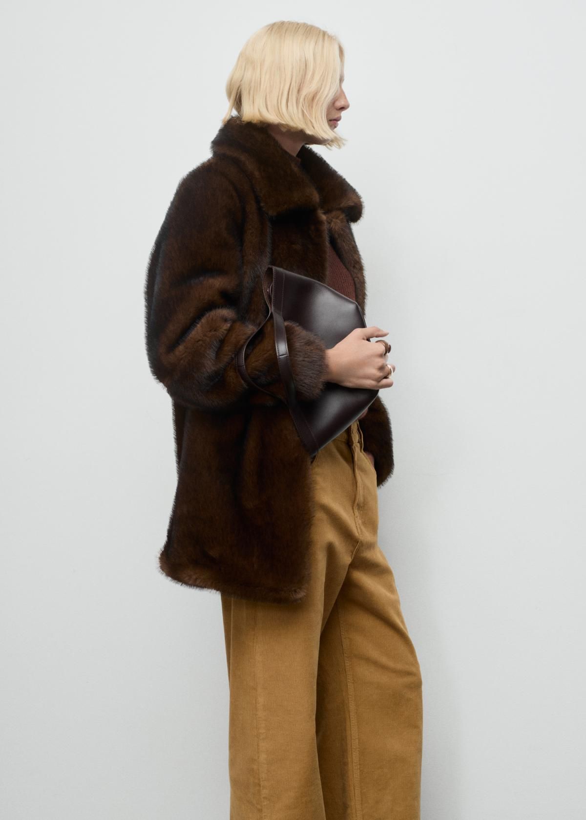 망고 코듀로이 와이드핏 하이웨이스트 팬츠 17015819 CARAMELO - 상세 이미지 4