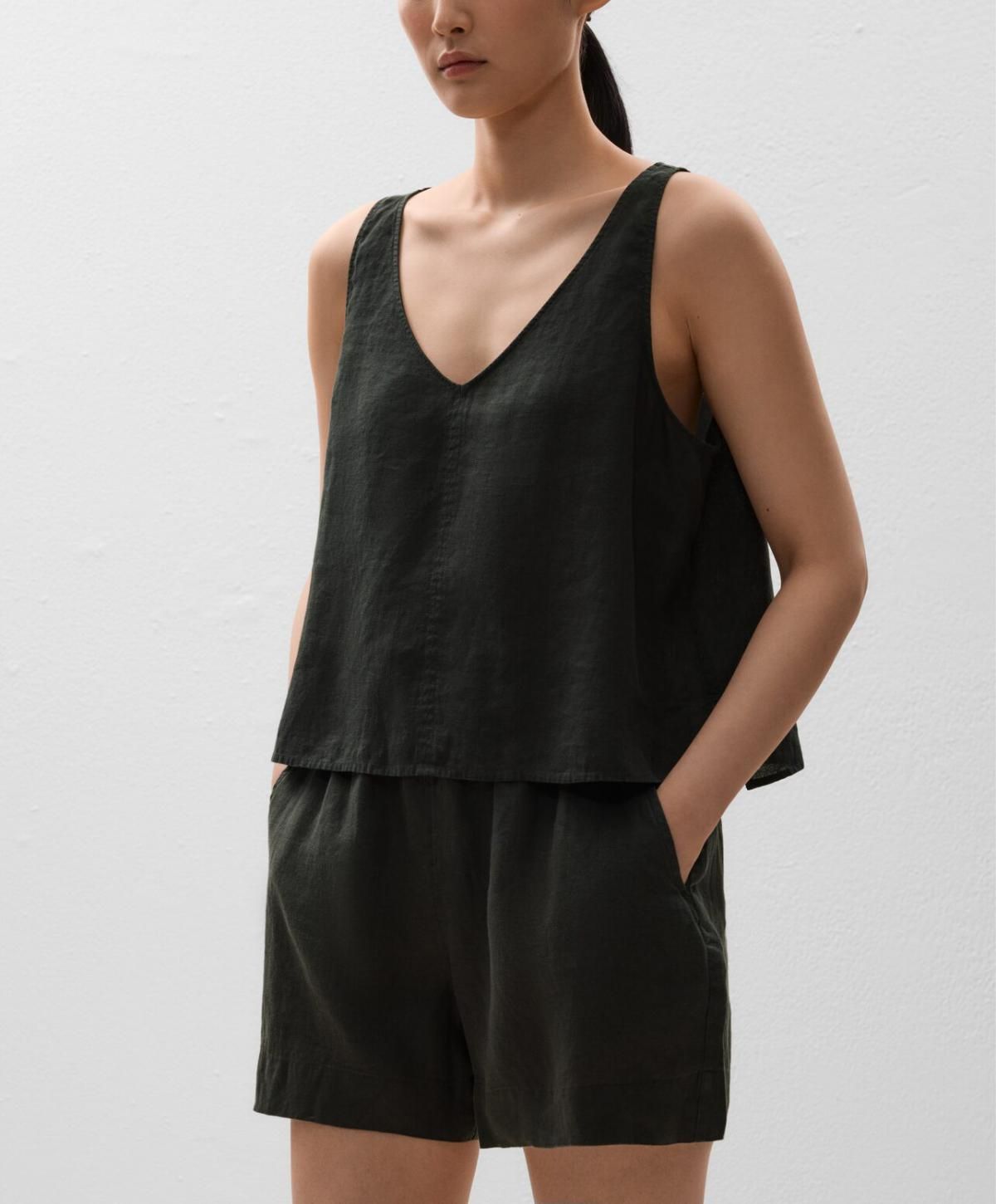 오이쇼 100 리넨 브이넥 민소매탑 3433/850 ANTHRACITE - 상세 이미지 4
