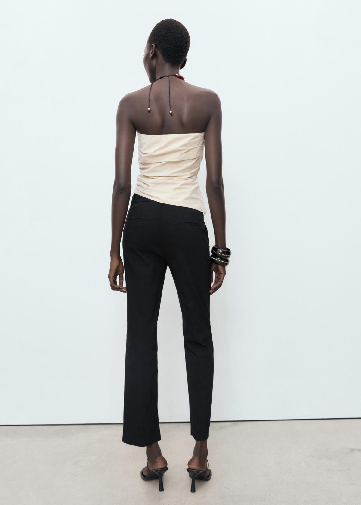 망고 테크니컬 크롭 스트레이트 슬랙스 팬츠 17094089 NEGRO - 상세 이미지 3