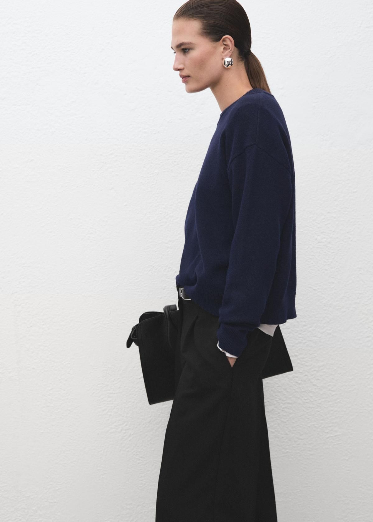 망고 와이드핏 테크니컬 벨트 슬랙스 팬츠 17086000 NEGRO - 상세 이미지 4